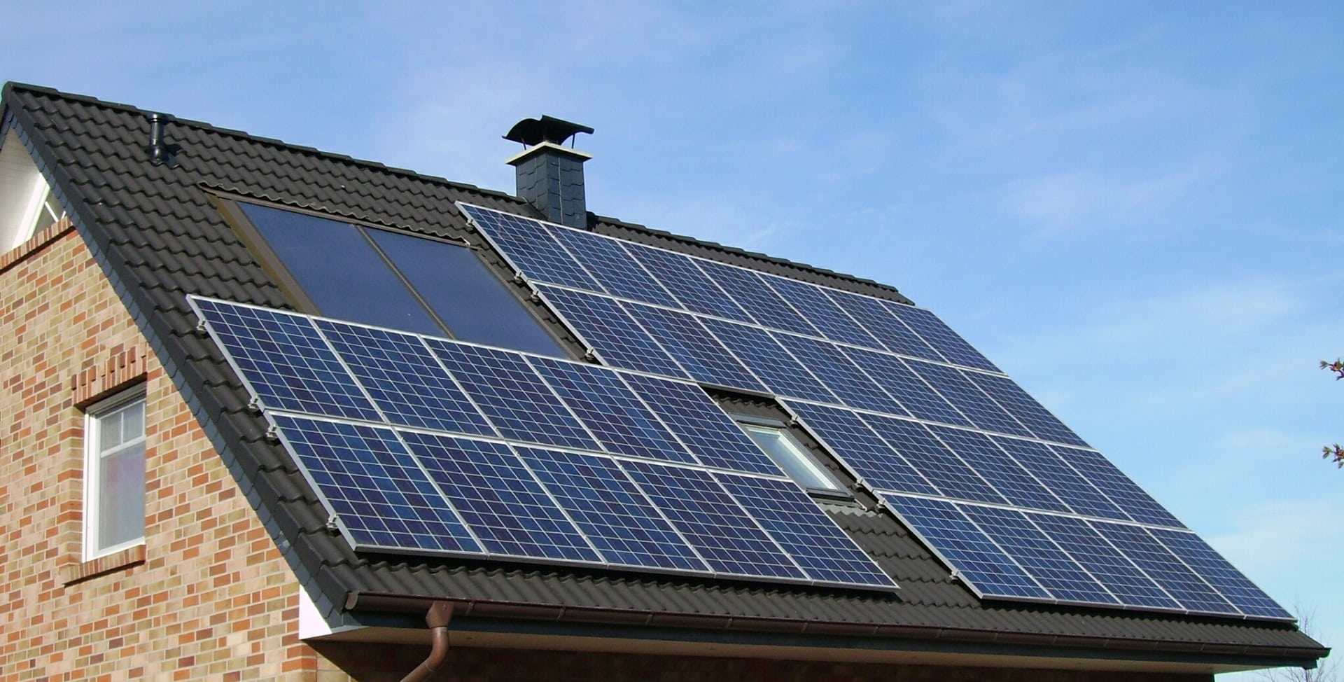 Solar Panel Maintenance in Scotland: The Essential Guide to Keeping Your Panels Happy